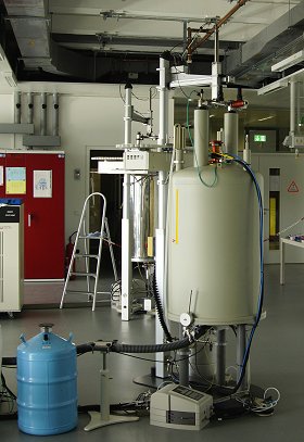 Bruker 400 MHz-NMR-Spektrometer